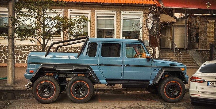 шестиколісний Гелендваген