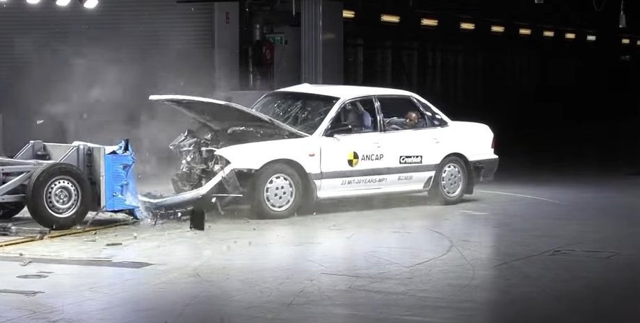Mitsubishi, Mitsubishi Magna, Краш-тест, Авто, Автомобили, Безопасность, Седан, Видео