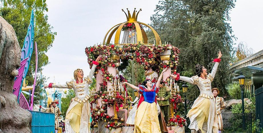 Дісней, Росія, Москва, офіс, компанії, санкції