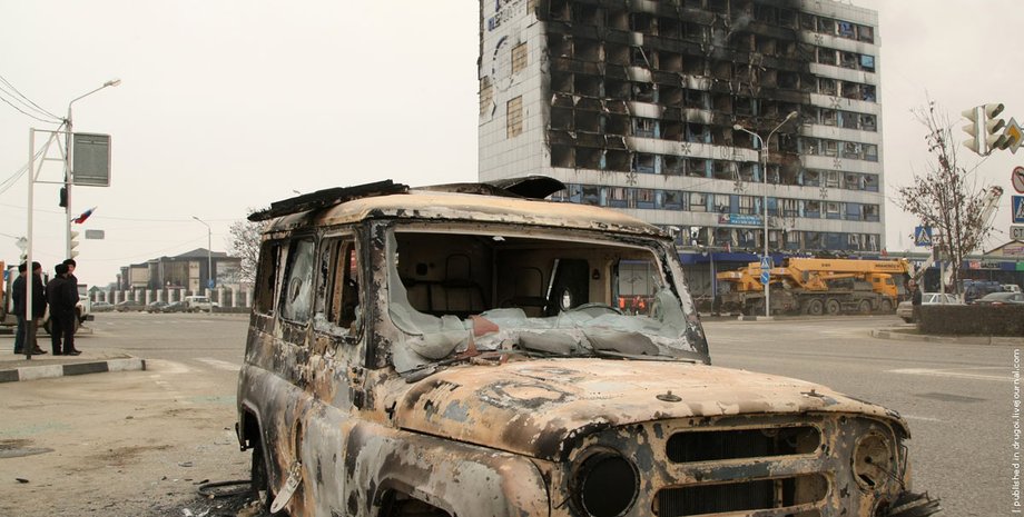Дом печати в Грозном после боев 4 декабря / Фото: РИА Новости