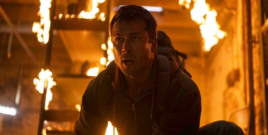 Кадр із фільму "Людина, що біжить" 2025 року людина, що біжить, Гленн Пауелл