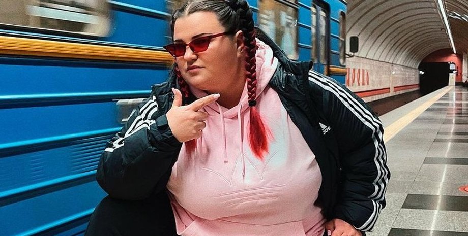 алена алена, рэперша, певица, кража