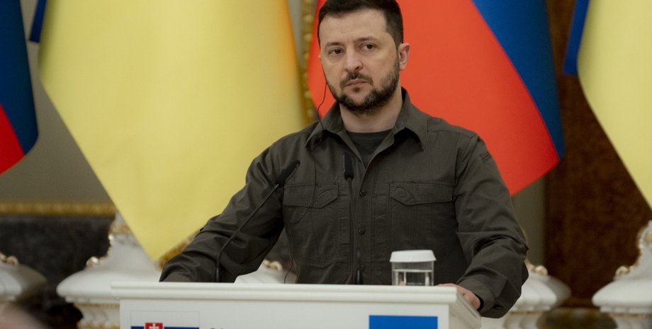 Зеленский артиллерия РСЗО MLRS поставки вооружение военная помощь Россия