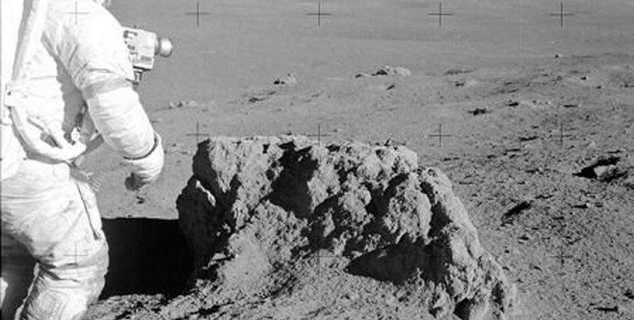 Джо Байден, Луна, Лунный камень, Апполон-17, Харрисон Шмитт, Юджин Сернан