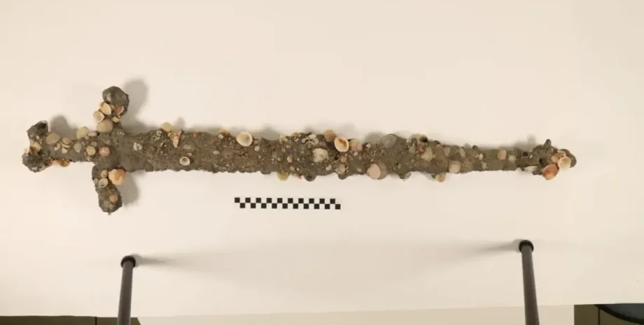 Средневековый меч крестоносцев нашли у побережья Израиля