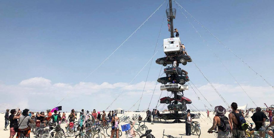 Фото с сайта Esquire