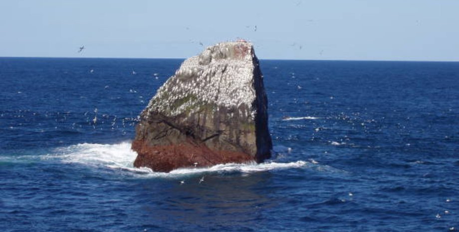 Острів Роколл, острів, природа, гори, скеля, вулкан, рекорд, виживання, океан, безлюдна скеля, військовий, морський біолог