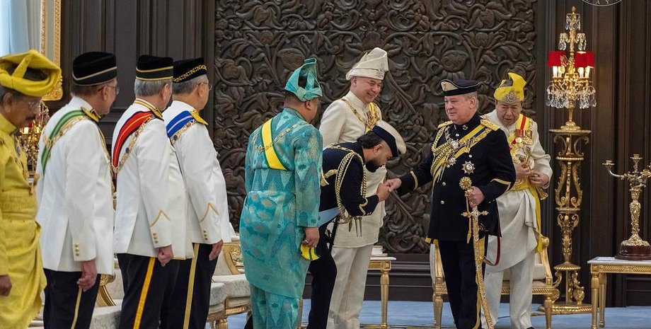 65-летний султан Ибрагим, султан малайзии, король малайзии, малайзия