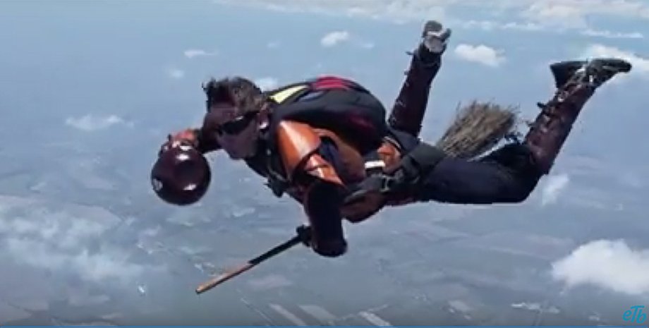 Скриншот видео