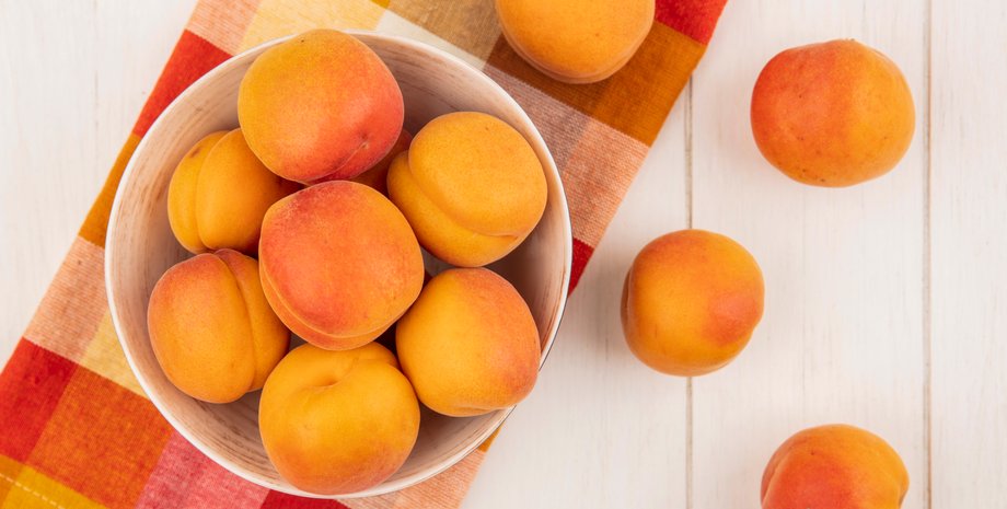 абрикоси, торт, випічка