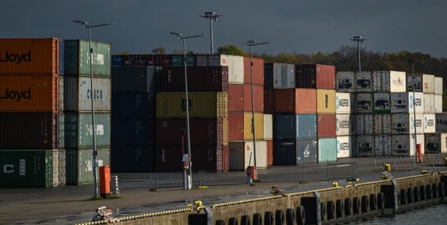 Експортний вантаж у порту Експорт, торгівля, порт, США, Росія, ЄС, Японія, антиросійські санкції, обмеження експорту