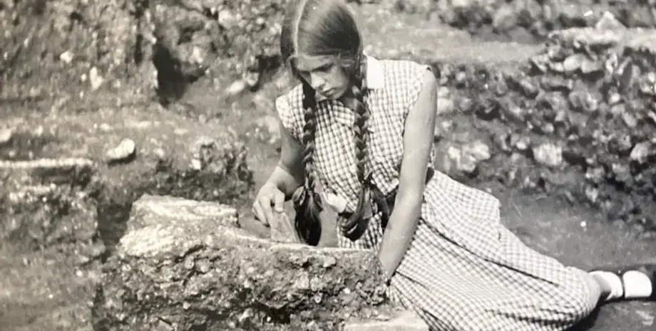 розкопки, археологія, історія, Англія, археологи, місто, артефакти, знахідка, музей, Веруламіум, волонтер, польові роботи, музей