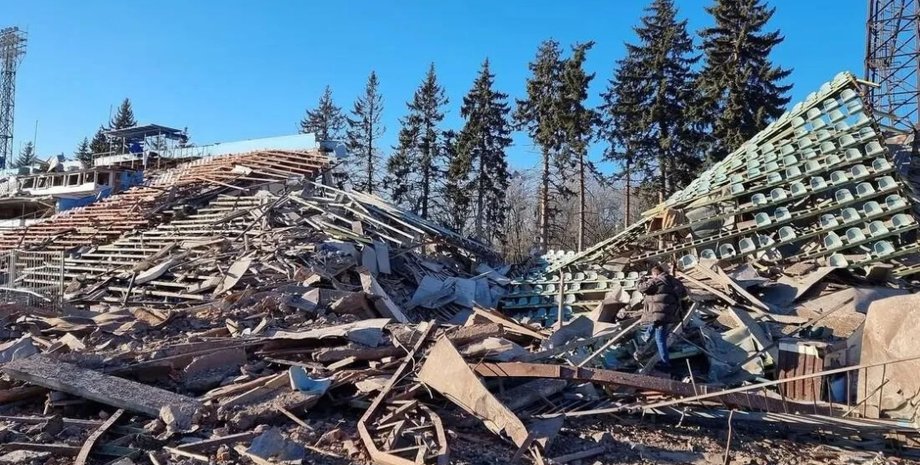 Стадіон чернігівської "Десни" ім. Гагаріна.