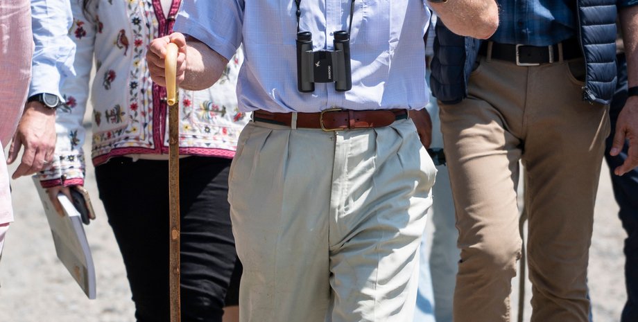 король чарльз ІІІ, румунія, візит чарльза в румунію, трансильванія, чарльз прилетів без камілли в бухарест