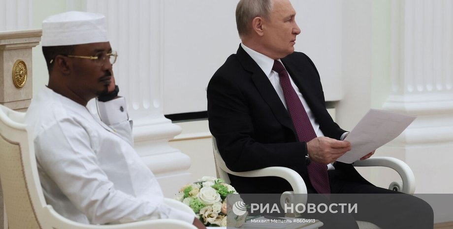 Магамет Ідріс Дебі Ітно, Путін, Чад, Іл-76