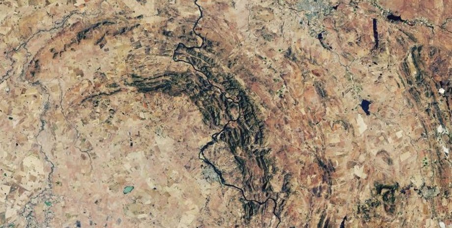 ударний кратер, ударний кратер вредефорт