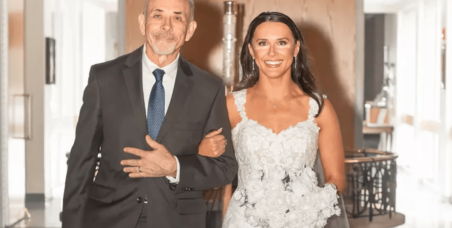 Батько і дочка, весілля, шлях на весілля, довгий шлях, подорож на весілля, весілля доньки, весілля після урагану "Хелен"