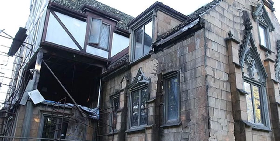 Недостроенный особняк, жилье, продажа недвижимости, дом, курьезы, постройка, Брюс Ремингтон из США, фото