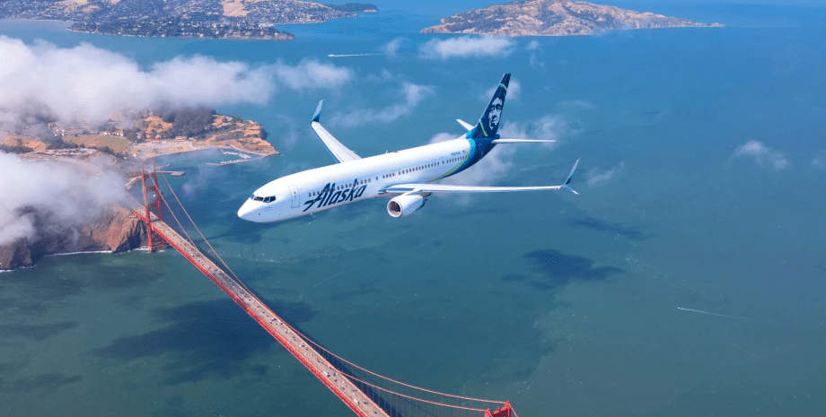 Авиалайнер, самолет, Alaska Airlines Авиалайнер, самолет, Alaska Airlines, рейс, отключение двигателей, пилот под грибами, волшебные грибы, наркотики, депрессия