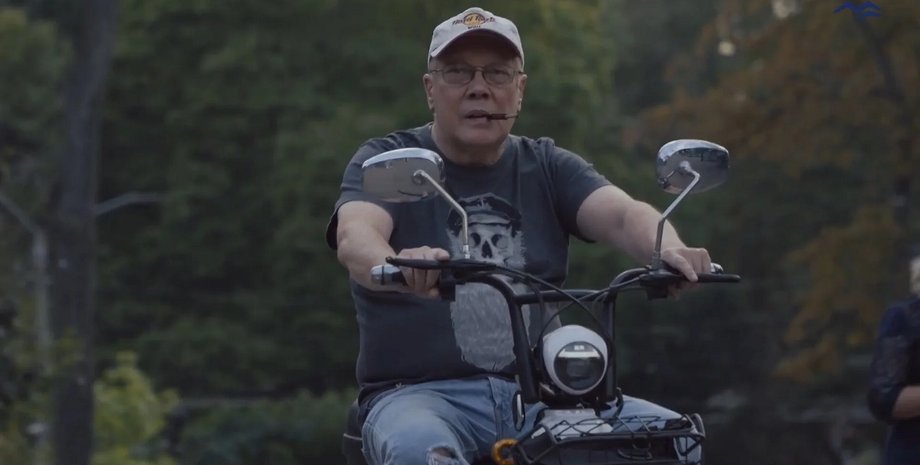 володимир комаров