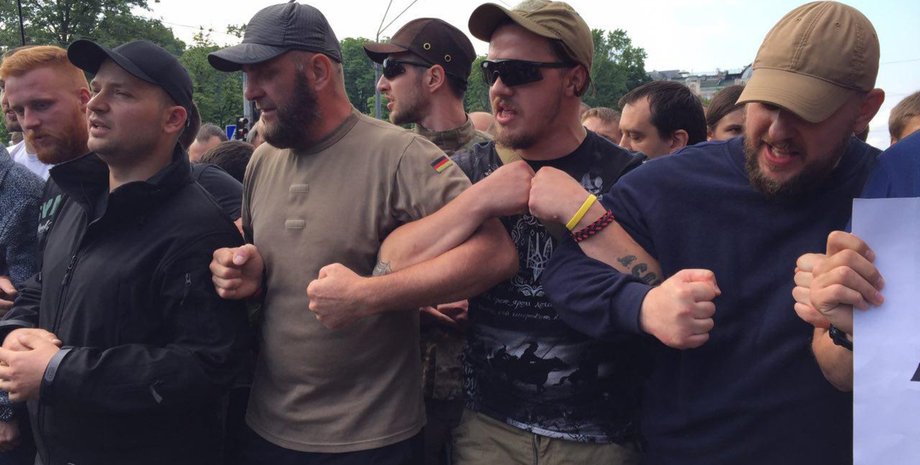 Противостояние на Марше равенства в Киеве / Фото: Громадське