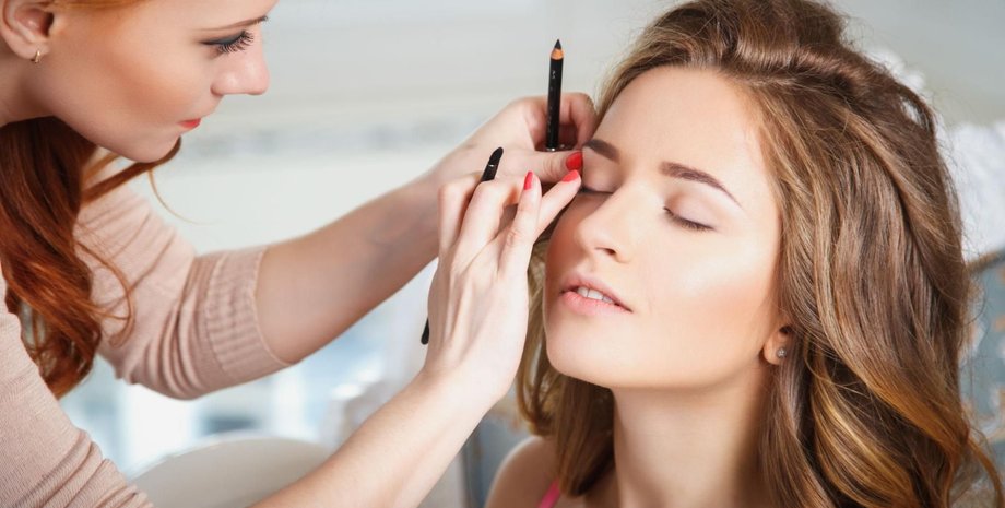 Трендовый макияж 2024 года: 3 идеи, которые стоит попробовать