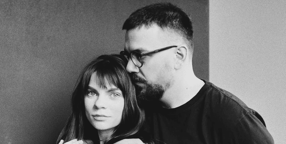 Share: As a result of the Russian shelling of Kyiv, the house of photographers K...