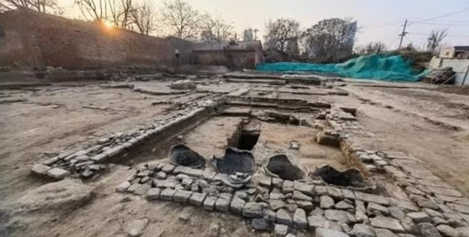 Древняя винодельня, Китай