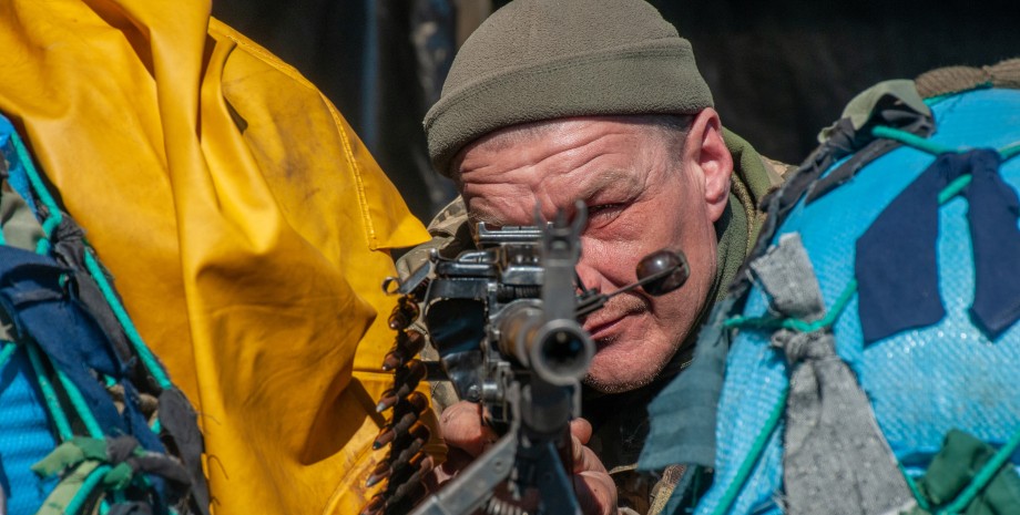 украинский солдат рота ахилес, уничтожение российской техники, ситуация в Донецкой области, техника россиян на 2 млн долларов