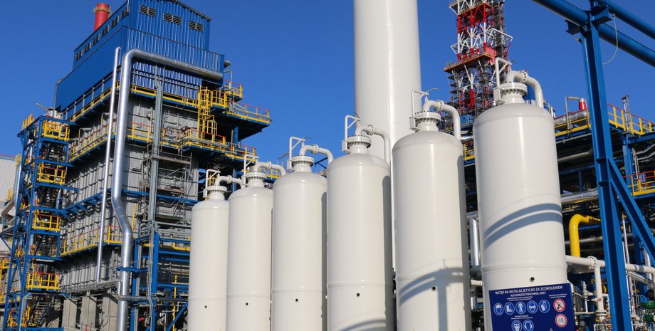 завод в Гданьске