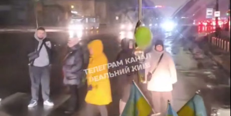 У Києві перекрили вулиці через відсутність опалення