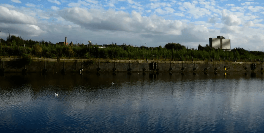 Заброшенная прибрежная территория острова Помона в Манчестере до начала проекта города будущего