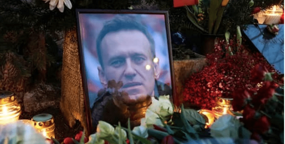 где похоронят Алексея Навального, поиски зала для прощания с Навальным