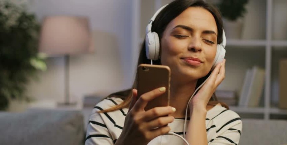 Музика допомагає нам простіше запам'ятовувати великі обсяги тексту музика, музика і пам'ять