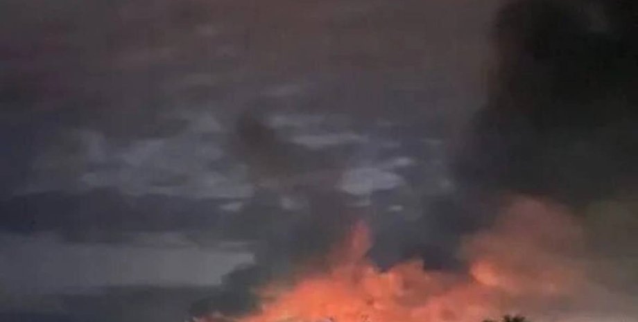 резервуар, нафтобаза, безпілотники, удари по рф, війна з росією