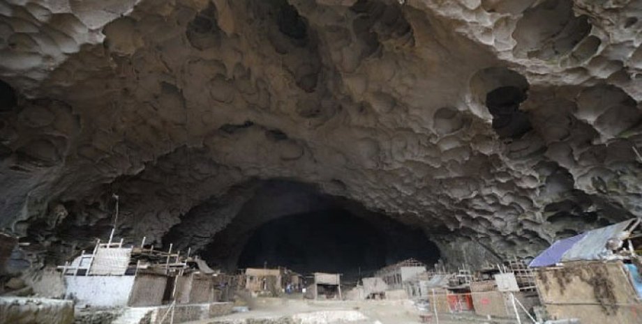 Одна из пещер Гуйчжоу / Фото: china-underground.com