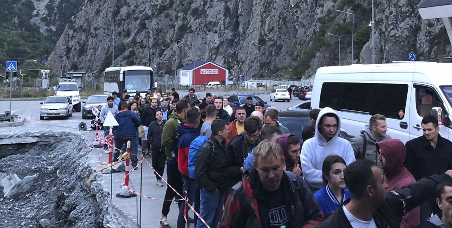 російські емігранти, релоканти, закон проти емігрантів, російські закони