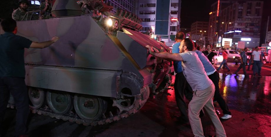 Попытка переворота в Турции / Фото: Aljazeera