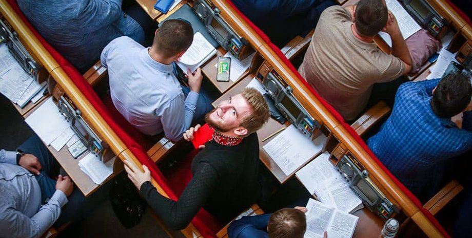 Один из защитников семейных ценностей Святослав Юраш в ВР/Фото: Facebook