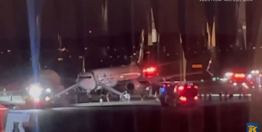 Самолет, пожар, телефон, эвакуация, Samsung