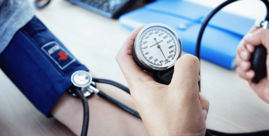 тонометр, измерение давления, лечение, пациент, врач