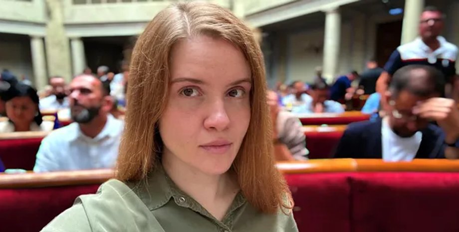 Мар'яна Безугла