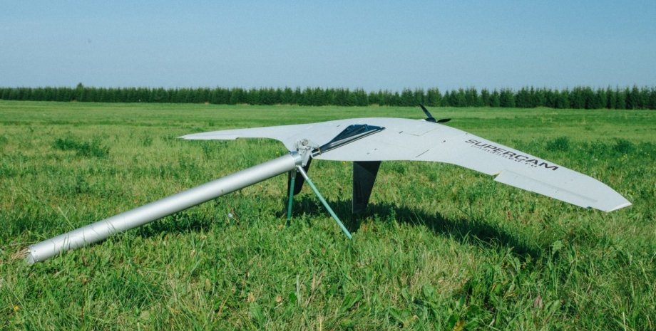 Secondo gli sviluppatori, l'UAV ora pesa meno e il tempo di volo è aumentato del...