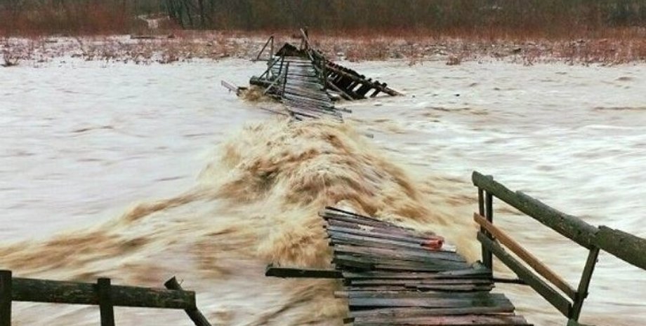 Паводок в Закарпатье / Фото из открытых источников
