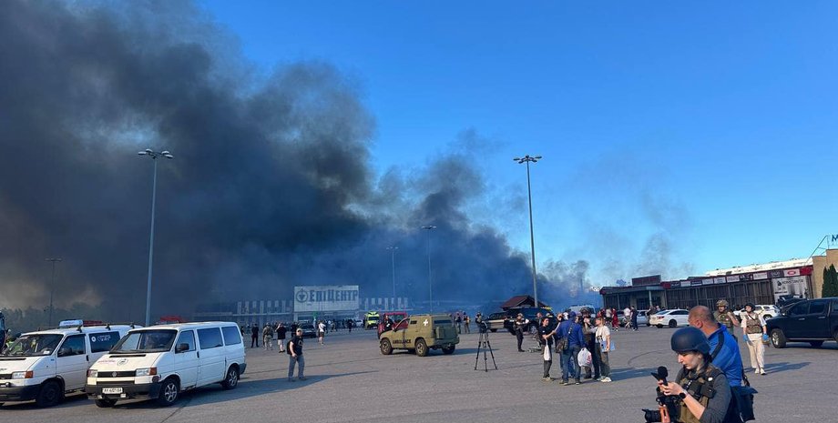 эпицентр харьков, обстрел эпицентра в харькове, новости харькова, погибли работники эпицентра, война с россией