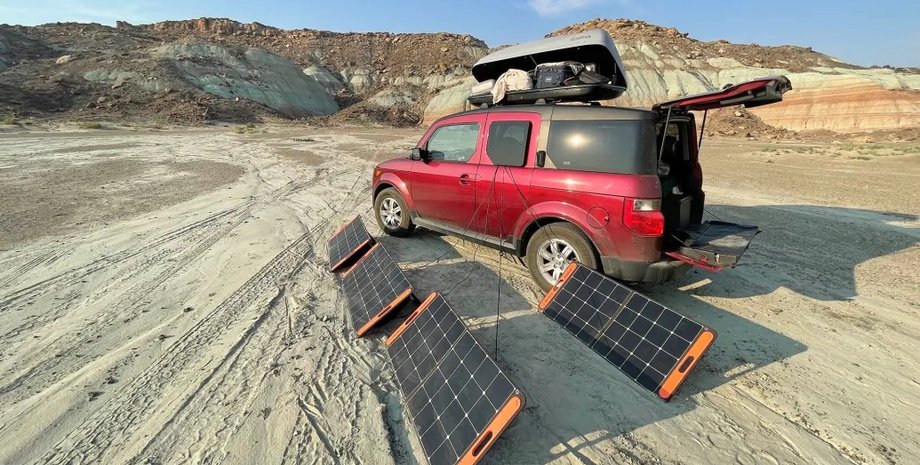 солнечные панели на улице