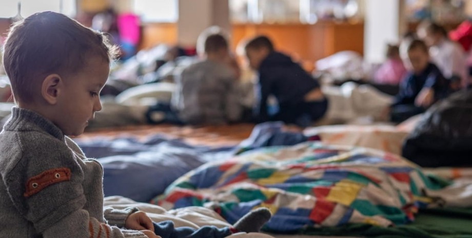 Ребенок, дети, Украина, Россия, депортация, лагеря перевоспитания, война, фото