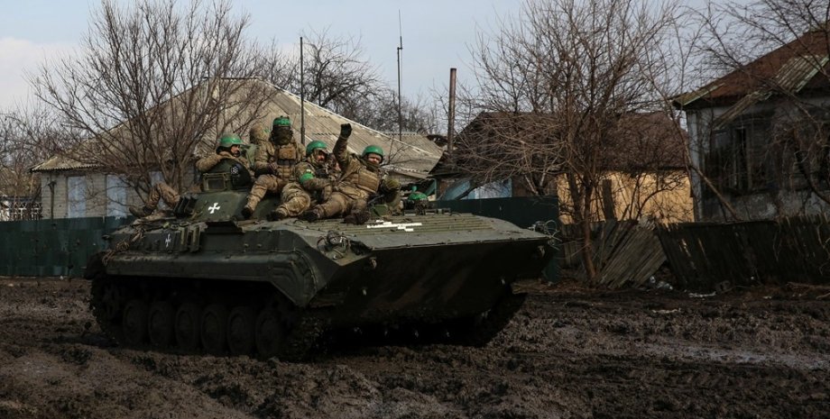 Podle mluvčího východní skupiny ozbrojených sil Ukrajiny Sergiy Cherevaty nyní ú...
