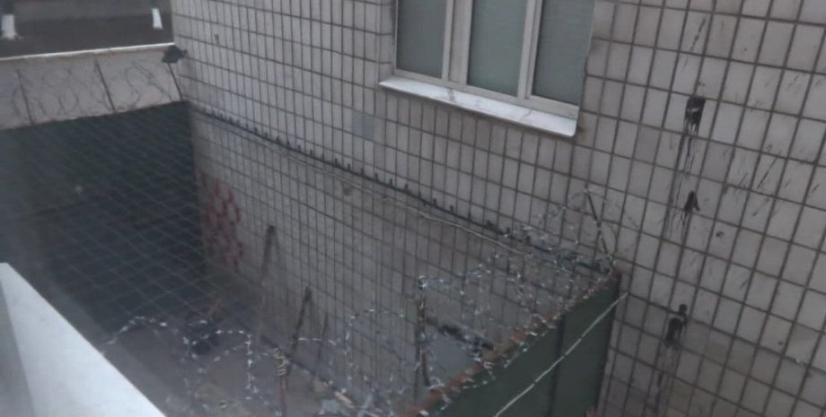 в'язниця в Донецьку, катівня в'язниця окупантів, bellingcat показали дані про військові злочини