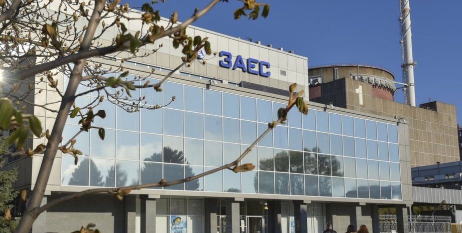 Запорожская АЭС Здание Запорожской АЭС в Энергодаре